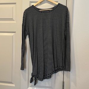 Lululemon To The Point Long Sleeve Tunic with Side Tie, Black & White Stripe